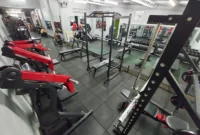 Arifin’s Gym di Jl. Mangga IV No.17, Lingkar Timur, Kec. Singaran Pati (foto: dok istimewa)