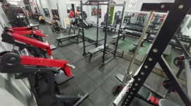 Arifin’s Gym di Jl. Mangga IV No.17, Lingkar Timur, Kec. Singaran Pati (foto: dok istimewa)