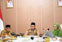 Pemerintah Kota (Pemkot) Bengkulu menerima kunjungan Tim Pemantauan Lapangan Sekretariat Dukungan Kabinet, Kementerian Sekretariat Negara (Kemensetneg) RI di Ruang Hidayah II, Kantor Wali Kota, Selasa (7/10/25). (foto: Awang Konaevinarasidemokrasi.com/)