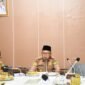 Pemerintah Kota (Pemkot) Bengkulu menerima kunjungan Tim Pemantauan Lapangan Sekretariat Dukungan Kabinet, Kementerian Sekretariat Negara (Kemensetneg) RI di Ruang Hidayah II, Kantor Wali Kota, Selasa (7/10/25). (foto: Awang Konaevinarasidemokrasi.com/)