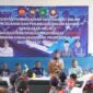 Walikota Bengkulu Dedy Wahyudi bersama Wakil Walikota Ronny PL Tobing membuka kegiatan pemberdayaan masyarakat dalam pencegahan dan penanggulangan bahaya kebakaran melalui sosialisasi dan edukasi Relawan Pemadam Kebakaran (Redkar), Kamis (9/10/25) di Kantor Dinas Pemadam Kebakaran dan Penyelamatan Kota Bengkulu. (foto: Awang Konaevinarasidemokrasi.com/)