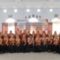 Penjabat Sekretaris Daerah Kabupaten Seluma, Deddy Ramdhani, S.E., M.S.E., M.A., secara resmi membuka kegiatan Sosialisasi dan Sinkronisasi Program Dharma Wanita Persatuan (DWP) Kabupaten Seluma Tahun 2025, Kamis (9/10/25), bertempat di Sekretariat DWP Kabupaten Seluma. (foto: Rifli Nopriansanarasidemokrasi.com/)