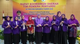 Ketua Tim Pembina Posyandu Kabupaten Seluma, Ny. dr. Mega Ayu Variza Teddy Rahman, saat menghadiri Rapat Koordinasi Daerah (Rakorda) Tim Pembina Posyandu se-Provinsi Bengkulu Tahun 2025 yang digelar di Grage Horizon Hotel Bengkulu, Selasa (14/10/25).(foto: Rifli Nopriansanarasidemokrasi.com/)