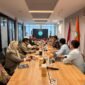 Gabungan Pengusaha Kelapa Sawit Indonesia (GAPKI) dan Persatuan Wartawan Indonesia (PWI) Pusat saat pertemuan yang digelar di kantor GAPKI, Jakarta, Jumat (10/10). (foto: dok PWI Pusat)