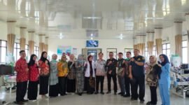 Rumah Sakit Umum Daerah (RSUD) Curup menerima kunjungan dari Ombudsman Republik Indonesia Perwakilan Bengkulu dalam rangka penilaian kinerja pelayanan publik, Kamis (16/10/25). (foto: Arman Surinarasidemokrasi.com/)