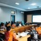 pemantauan langsung program quick win Rumah Sakit Daerah (RSD) Sungai Lemau oleh Kementerian Koordinator Bidang Pembangunan Manusia dan Kebudayaan (Kemenko PMK) RI, yang digelar di Ruang Rapat Bupati Bengkulu Tengah, Kamis (9/10/25).(foto: dok Pemkab Bengkulu Tengah)