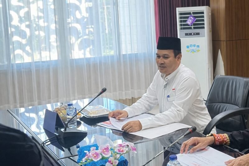 Pemprov Bengkulu mulai uji coba WFA ASN Januari 2026. Sekda Herwan Antoni menegaskan target dan beban kerja tidak boleh berkurang