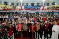 Perayaan Natal Oikoumene 2025 di Bengkulu berlangsung meriah di Universitas Bengkulu. Gubernur Helmi Hasan mengajak masyarakat memperkuat kerukunan dan membangun keluarga penuh kasih.