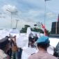 Warga Bengkulu Tengah menegaskan penolakan PT RAA bukan anti investasi, melainkan tuntutan penegakan hukum sawit.