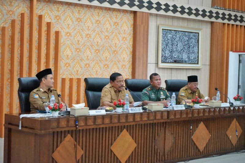 Mian berharap pada akhir tahun 2026, seluruh koperasi desa di Bengkulu sudah memiliki kepastian lahan dan dokumen hukum yang lengkap.

“Harapan kita, tahun ini semuanya bisa clear. Dengan begitu, koperasi desa bisa benar-benar berjalan dan dirasakan manfaatnya oleh masyarakat,” kata Mian.

Ia menegaskan bahwa koperasi desa bukan proyek jangka pendek, melainkan investasi sosial dan ekonomi jangka panjang bagi masyarakat Bengkulu.