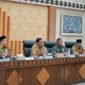 Mian berharap pada akhir tahun 2026, seluruh koperasi desa di Bengkulu sudah memiliki kepastian lahan dan dokumen hukum yang lengkap.

“Harapan kita, tahun ini semuanya bisa clear. Dengan begitu, koperasi desa bisa benar-benar berjalan dan dirasakan manfaatnya oleh masyarakat,” kata Mian.

Ia menegaskan bahwa koperasi desa bukan proyek jangka pendek, melainkan investasi sosial dan ekonomi jangka panjang bagi masyarakat Bengkulu.