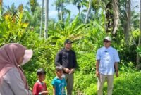 Teuku Zulkarnain menyiapkan langkah terpadu bersama instansi teknis untuk menangani abrasi sungai di Desa Pondok Kelapa Bengkulu Tengah.