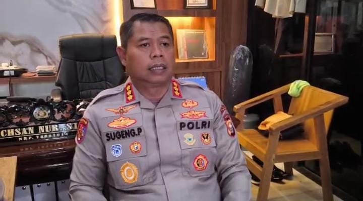 Lima oknum polisi Polres Lebong positif narkoba dan kini menjalani pemeriksaan Bidpropam Polda Bengkulu. Mereka terancam sanksi berat hingga pemecatan dari Polri.