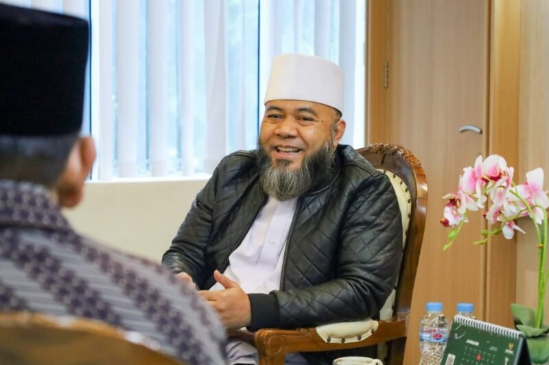 Pemprov Bengkulu terus mengevaluasi pelaksanaan SPMB 2026. Gubernur Helmi Hasan membuka ruang dialog dan meminta seluruh proses penerimaan siswa baru berlangsung transparan.