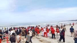 Gubernur Bengkulu Helmi Hasan menekankan pesan persatuan dalam Festival Yo Botoi-Botoi. Festival ini dinilai sebagai simbol kebersamaan dan kebahagiaan masyarakat.