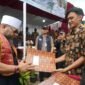 Tambang emas rakyat di Lebong telah berlangsung sejak 1920 dan menjadi sumber hidup warga, namun masih terancam karena belum memiliki kepastian hukum.