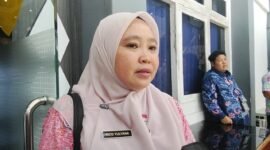 SAMPAIKAN: Kepala Dinas Energi dan Sumber Daya Mineral (ESDM) Provinsi Bengkulu, Rico Yulyana, mengatakan hingga pekan pertama April 2026, jumlah data calon penerima yang telah dihimpun mencapai sekitar 5.500 usulan. (11-042026)-- FOTO: Handi//MBG.
