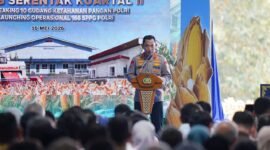 Kapolri mengungkap inovasi Miracle Carbon, briket berbahan tongkol jagung hasil kerja sama Polri dan UMKM lokal yang menjadi energi alternatif ramah lingkungan untuk masyarakat.