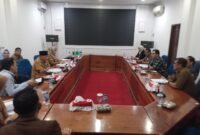 Pemkot Bengkulu menegaskan penataan Pantai Panjang dilakukan demi kenyamanan wisatawan dan kepastian hukum pedagang. DPRD minta penertiban dilakukan secara humanis. (SENIN-25-05-2026)-- FOTO: HANDI//MBG.
