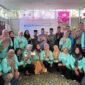 FOTO BERSAMA : PLN UIP Sumbagsel bersama anggota UMKM Lebong Berdaya di Kelurahan Mubai dalam pelaksanaan Program PLN BERGEMA untuk mengembangkan potensi gula aren lokal. FOTO/IST